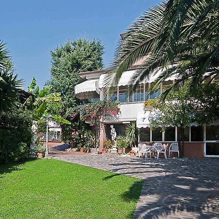 La Chandelle Massarosa Exterior photo